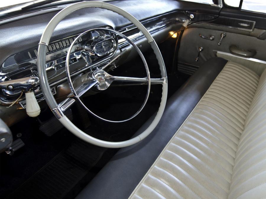  Cadillac Superior Beau Monde Combination 1958 года  (фото 4 из 4)